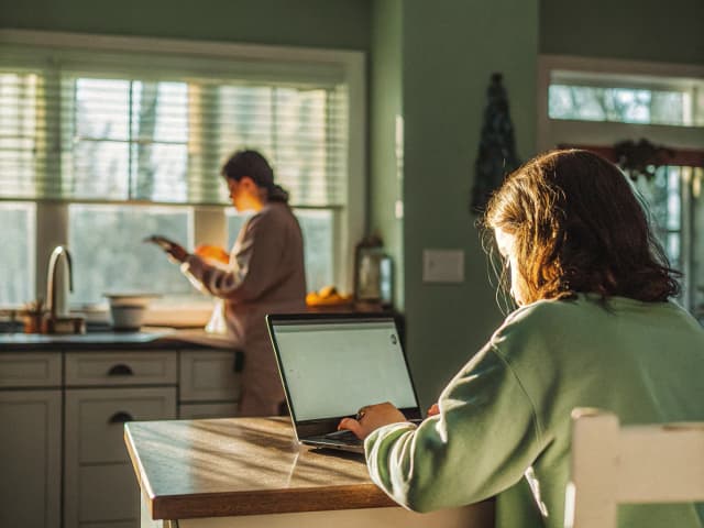 Image for Communications: broadband internet service providers: affordable home internet service.