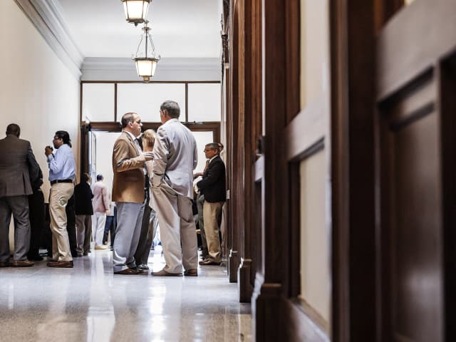 Image for Local public employees: memoranda of understanding.