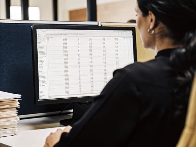Image for Workers’ compensation insurance fraud reporting.