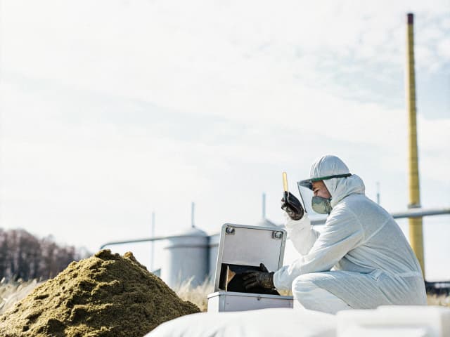 Image for Metal shredding facilities: regulations.