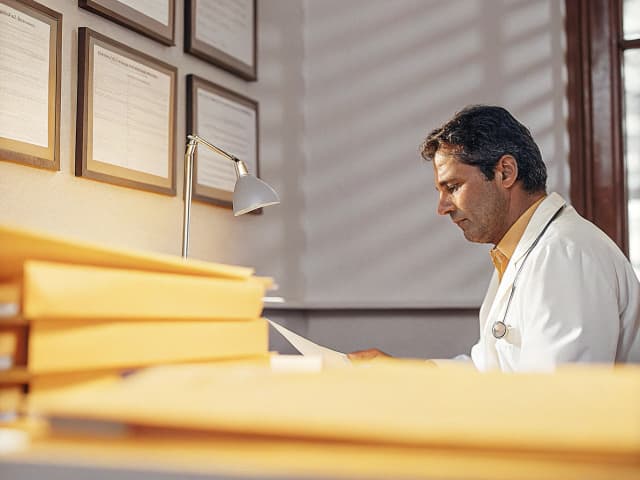 Image for Health care facilities: physicians and surgeons: terminations and revocation of staff privileges: data reporting by race and gender.