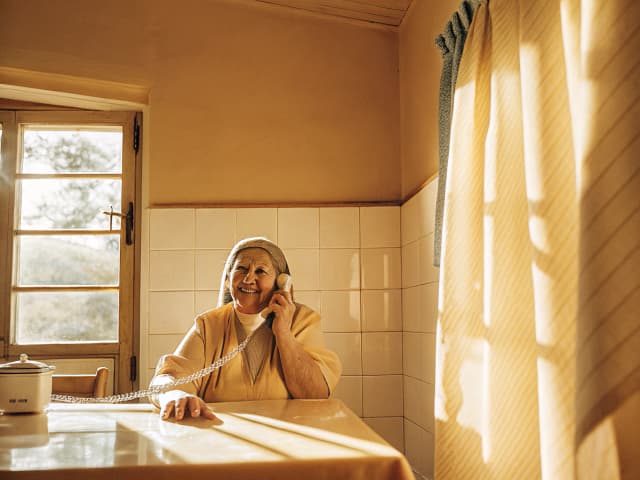 Image for Lifeline program: broadband internet access service.