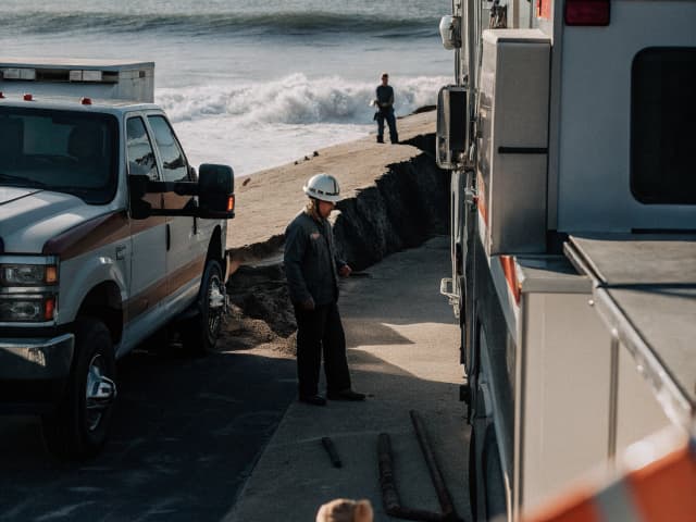 Image for Coastal resources: coastal development permit: exemption: Los Angeles-San Diego-San Luis Obispo Rail Corridor.