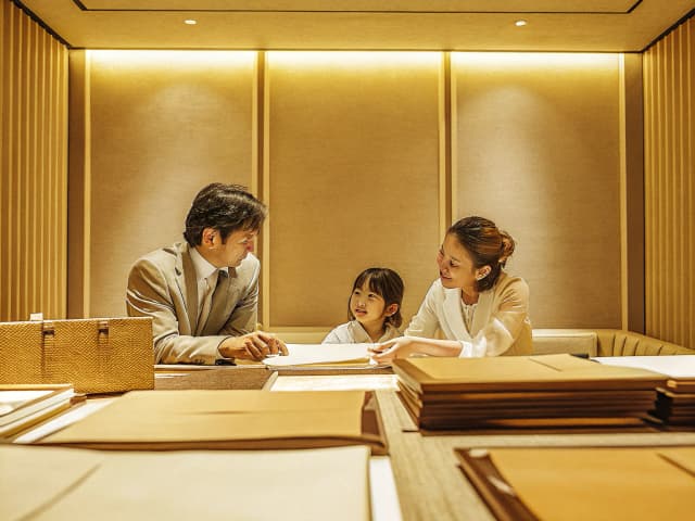 Image for Juveniles: access and use of juvenile case files.